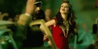 صورة متحركة عربية GIF: نانسي عجرم Arrest Nancy Ajram Dance — نانسي عجرم، Arrest، Nancy Ajram — للمشاركة على واتساب
