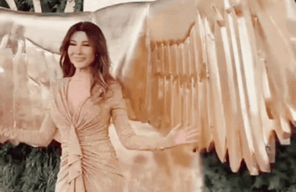 صورة متحركة عربية GIF: نانسي عجرم Nancy Ajram نانسيعجرم ملكةالبوب — نانسي عجرم، Nancy Ajram، نانسيعجرم — للمشاركة على واتساب
